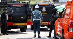 जुमे की नमाज के दौरान मस्जिद में भयानक विस्फोट, 54 लोग बुरी तरह जख्मी; आतंकी कनेक्शन की आशंका