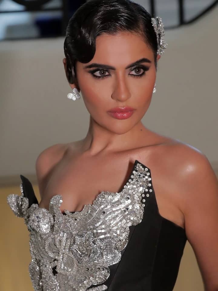 'तारक मेहता का उल्टा चश्मा' पिछलेो 15-16 सालों से दर्शकों को खूब एंटरटेन कर रहा है. इस शो में कई कलाकरों की एंट्री और एग्जिट हो चुकी है. उन्हीं में से एक हैं दीप्ति साधवानी.