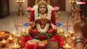 Friday worship: શુક્રવારે આ ખાસ વિધિથી કરો દેવી લક્ષ્મીની પૂજા, ખુલી જશે ધન લાભનો માર્ગ!