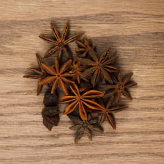 Star Anise : घरच्या जेवणाचा स्वाद वाढवणारा ताऱ्यासारखा मसाला!