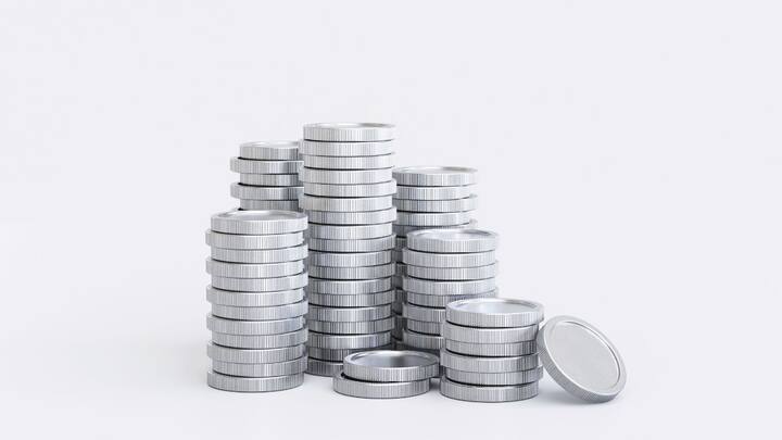 इस स्थिति में टैक्स के साथ जुर्माना भी लग सकता है. इसलिए चाहे आपने चांदी किसी ज्वैलर, डीलर या ऑनलाइन पोर्टल से खरीदी हो, उसका असली बिल हमेशा सुरक्षित रखें.