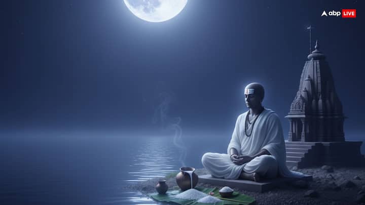 आज के समय में लोगों को तनाव की वजह से एंग्जाइटी और डिप्रेशन जैसी समस्याएं तो आम हो गई है. जिसकी वजह से वे अनेकों तरह की दवाइयां और थेरेपी लेते हैं. मगर ज्योतिष शास्त्र में ग्रहों को संतुलित करने के कुछ उपाय बताएं है, जिन्हें करने से मन शांत रहता है. आइए जानते हैं, उन उपायों के बारे में.