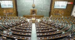 'इतना लेट और वो भी सिर्फ 15 दिनों का', संसद के शीतकालीन सत्र पर कांग्रेस ने उठाए सवाल