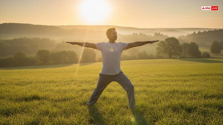 स्वास्थ्य राशिफल (Health): इस सप्ताह स्वास्थ्य थोड़ा कमजोर रह सकता है. मौसमी बीमारियों या थकान से परेशानी हो सकती है. पर्याप्त आराम और पौष्टिक भोजन लें, और अपनी सेहत को नज़रअंदाज़ न करें.