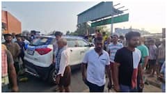 కాకినాడ జిల్లా సోమవరంలో కారు బీభత్సం- ముగ్గురు మృతి- ఏడుగురు చిన్నారులకు గాయాలు 