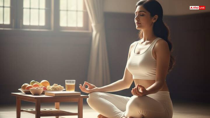 आज के दिन आपकी सेहत सामान्य रहेगी, लेकिन हल्की थकान महसूस हो सकती है. पर्याप्त आराम और पौष्टिक भोजन लें. मानसिक शांति के लिए ध्यान या योग करें.