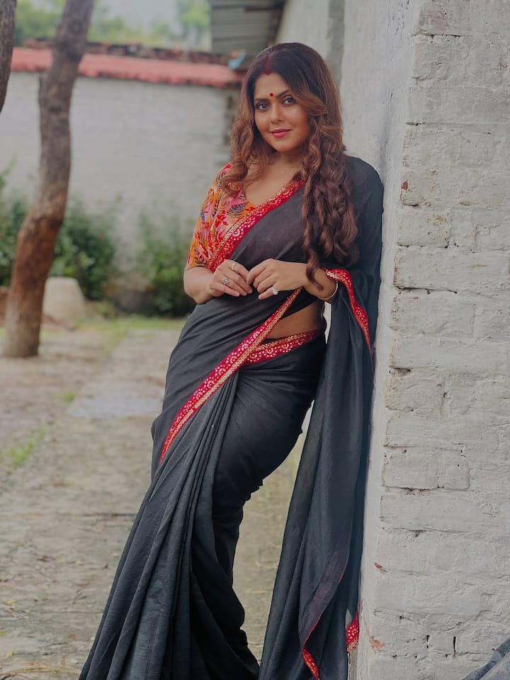 रिंकू ने कहा जिनका देखकर आपको फनी लगा उन्हीं पर जाकर कर लो. मैं ये सब करने में कंफर्टेबल नहीं हूं.