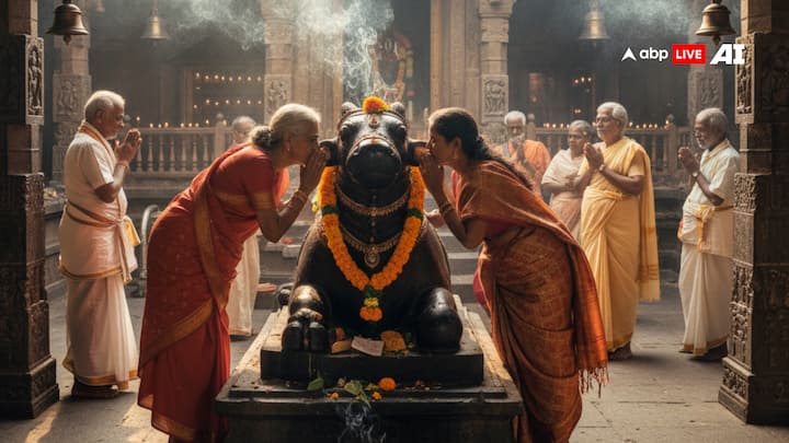 नंदी के कान में अपनी इच्छाओं को फुसफुसाने भक्त अपनी प्रार्थनाओं पर एकाग्र होकर ध्यान केंद्रित करता है, जिससे उसकी ईमानीदारी बढ़ती है. नंदी के कानों में अपनी इच्छाओं को जाहिर करने के पीछे ये भी मान्यता है कि, इससे आपकी बात सीधे शिव तक पहुंचती है.