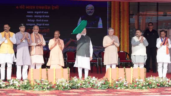 वाराणसी में PM मोदी ने चार वंदे भारत एक्सप्रेस ट्रेन को दिखाई हरी झंड़ी, जानें क्या है शेड्यूल?