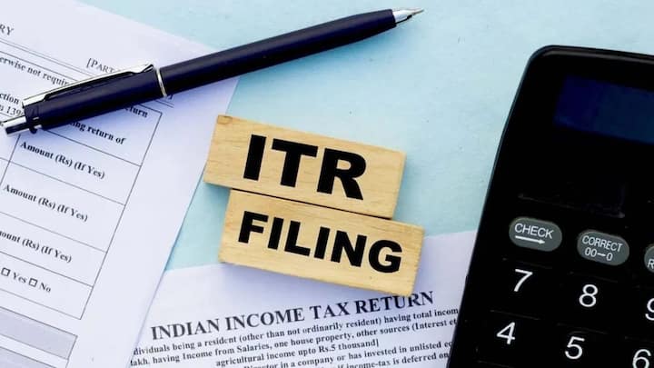 This means that those filing returns late may have to suffer some loss in interest. There is a provision for interest on refund under Section 244A of the Income Tax Act. If the government does not give refund on time. So he has to pay interest to the taxpayer.