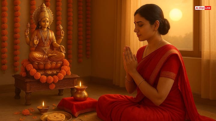 Sunday Puja: रविवार को सूर्यदेव की पूजा, अर्घ्य और व्रत से आत्मबल, सफलता व सम्मान मिलता है. नमक, तामसिक भोजन व क्रोध से बचें, लाल वस्त्र व दान से सूर्य कृपा पाएं...