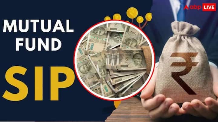 SIP Investment : एसआयपीद्वारे म्युच्युअल फंडमध्ये गुंतवणूक करण्याचा प्रकार लोकप्रिय झाला आहे. भारतीय नागरिकांकडून एसआयपीद्वारे म्युच्युअल फंडमध्ये मोठी गुंतवणूक केली जातेय.