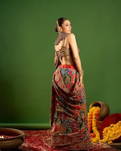 હંસિકાનો ગોર્જિયસ લુક તમને દિવાના બનાવી દેશે