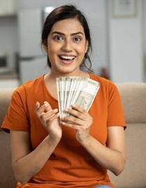 হাতের তালু চুলকালে কি সত্যিই টাকা আসে?