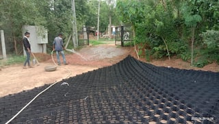 વ્હાઇટ ટોપિંગ બાદ હવે પોલિઇથીલીન રોડ: અમદાવાદમાં રાજ્યનો પ્રથમ 'પ્લાસ્ટિક' રોડ બનશે, ખર્ચમાં 30% ઘટાડાનો દાવો