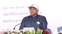 सरदार पटेल की 150वीं जयंती पर जूनागढ़ पहुंचे CM भूपेंद्र पटेल, एकता मार्च को दिखाई हरी झंडी