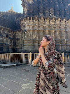 सिर पर दुपट्टा, गले में रुद्राक्ष... त्र्यंबकेश्वर ज्योतिर्लिंग मंदिर पहुंचीं अवनीत कौर, अरसे बाद दिखा संस्कारी लुक