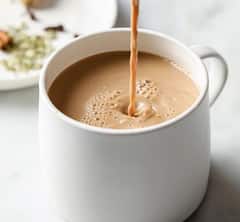 ਸਵੇਰੇ ਦੁੱਧ ਵਾਲੀ ਚਾਹ ਪੀਣਾ ਪੇਟ ਤੇ ਲਿਵਰ ਲਈ ਨੁਕਸਾਨਦਾਇਕ; ਜਾਣੋ ਡਾਕਟਰ ਨੇ ਕੀ ਦੱਸਿਆ...