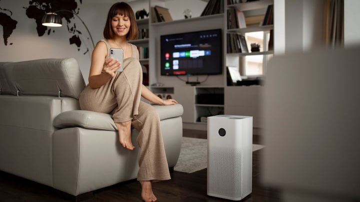 Before purchasing, know the area of your room and choose the purifier accordingly. Also look for the CADR rating, which tells you how quickly the device can clean the air. The higher the CADR, the better performance you will get.