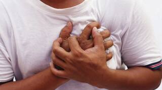 Cricketer Captain Heart-Attack: ਕ੍ਰਿਕਟ ਜਗਤ 'ਚ ਮੱਚਿਆ ਹਾਹਾਕਾਰ, ਦਿੱਗਜ ਕਪਤਾਨ ਨੂੰ ਆਇਆ ਹਾਰਟ ਅਟੈਕ; ਹਸਪਤਾਲ ਭਰਤੀ...