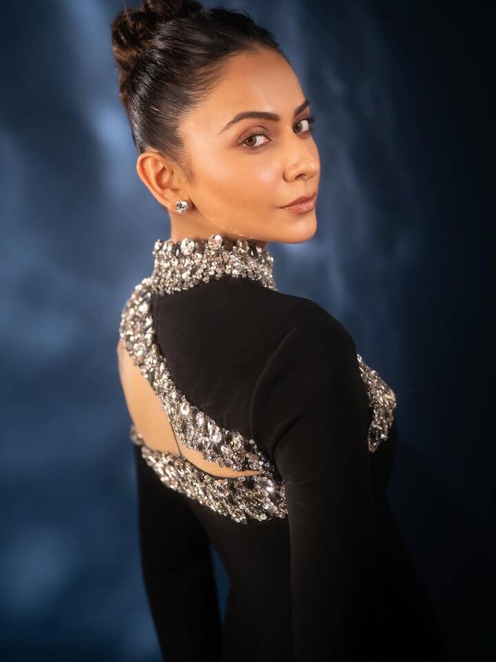 इस बार फिल्म में इन दोनों स्टार्स के साथ नए सेलेब्स की भी एंट्री हुई है. जिसमें मिजान जाफरी, आर माधवन और जावेद जाफरी का नाम शामिल है.