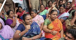 மதுரை: மாணவிகளுக்கு பாலியல் தொந்தரவு அளித்த ஆசிரியரை கைது செய்யக் கோரி மாதர் சங்கம் போராட்டம்!