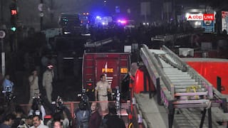 Delhi Blast News Live: લાલ કિલ્લા મેટ્રોના ગેટ-1 અને 4 રહેશે બંધ, આસપાસની હોટલની ચેકિંગ બાદ પોલીસને ચાર લોકો પર શંકા