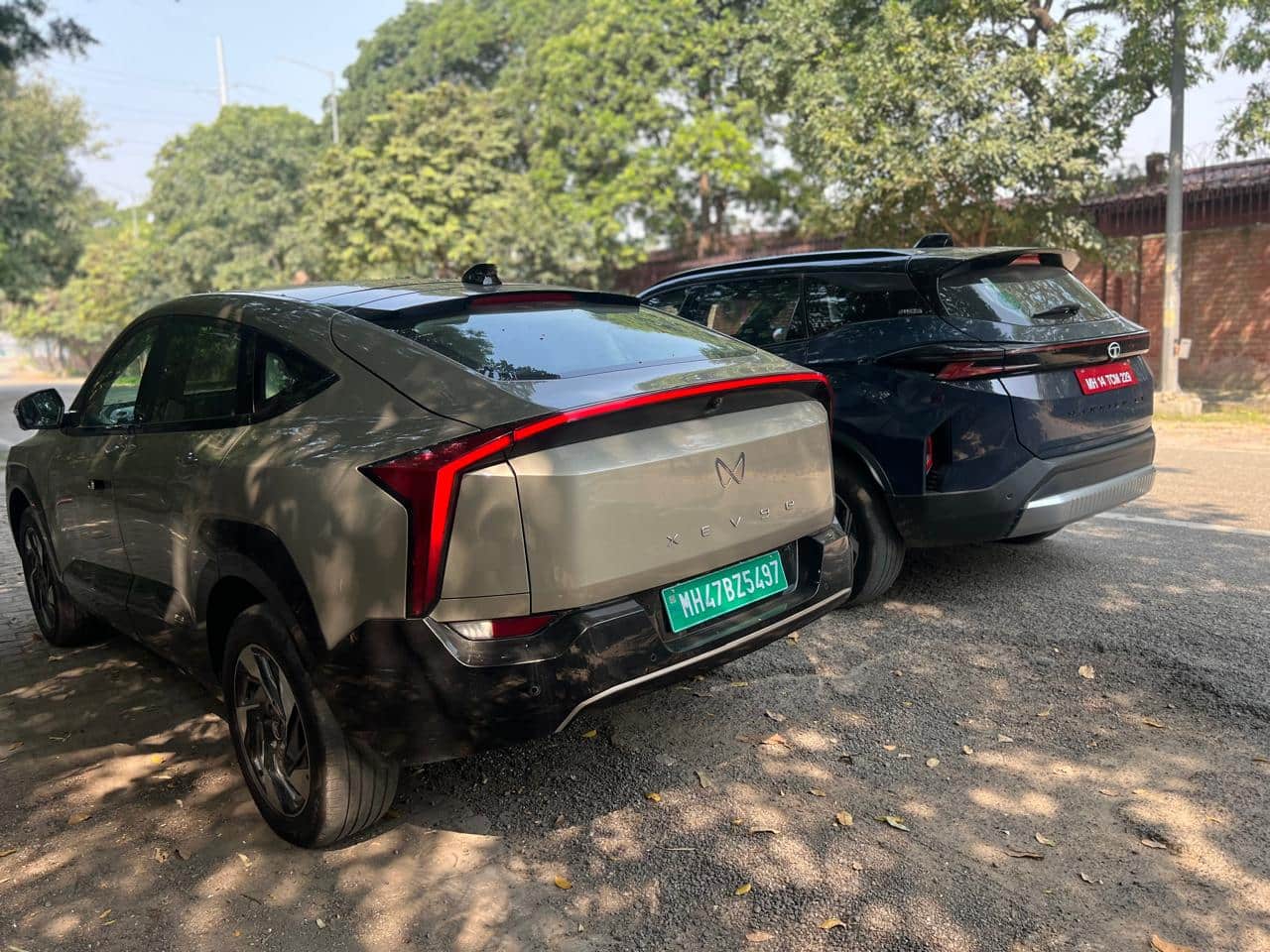 Mahindra XEV 9e Vs Tata Harrier EV: Glam Vs Grit, Which Premium SUV Is Better For You