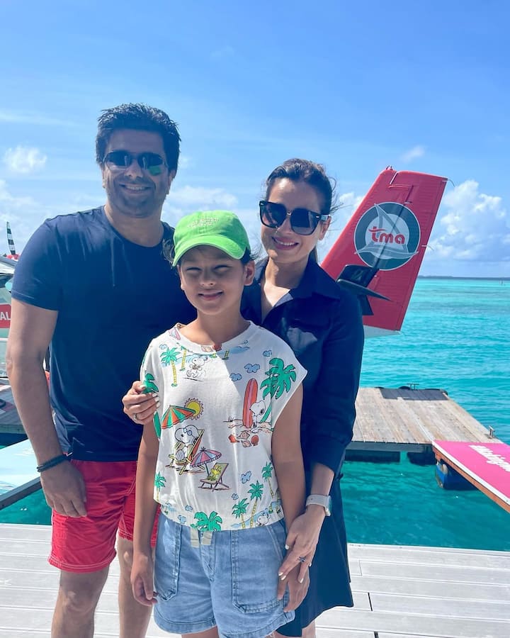 नीलम कोठारी अक्सर अपनी बेटी के संग तस्वीरें शेयर करती रहती हैं. फिर चाहे वो किसी आउटिंग की हो या बर्थडे सेलिब्रेशन की. बेटी के साथ वो हर पल एंजॉय करती हैं.