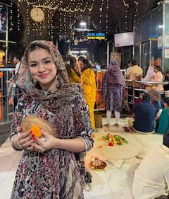 ત્ર્યંબકેશ્વર જ્યોતિર્લિંગ મંદિરમાં અવનીત કૌરે કર્યા દર્શન, જોવા મળ્યો 'સંસ્કારી લૂક'