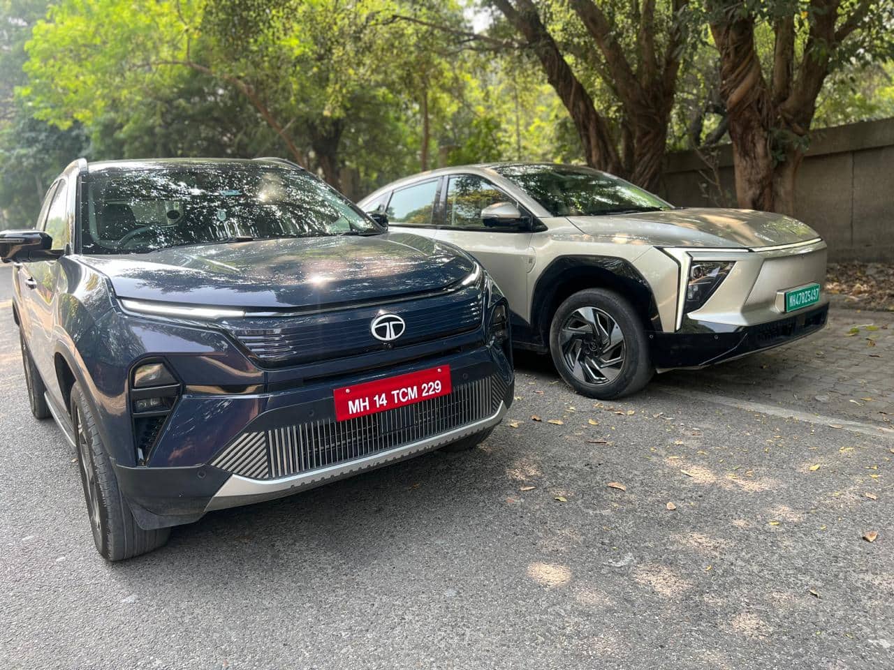 Mahindra XEV 9e Vs Tata Harrier EV: Glam Vs Grit, Which Premium SUV Is Better For You