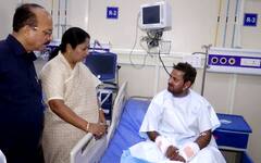 दिल्ली ब्लास्ट: घायलों से मिलीं CM रेखा गुप्ता, LNJP अस्पताल पहुंचकर जाना हाल