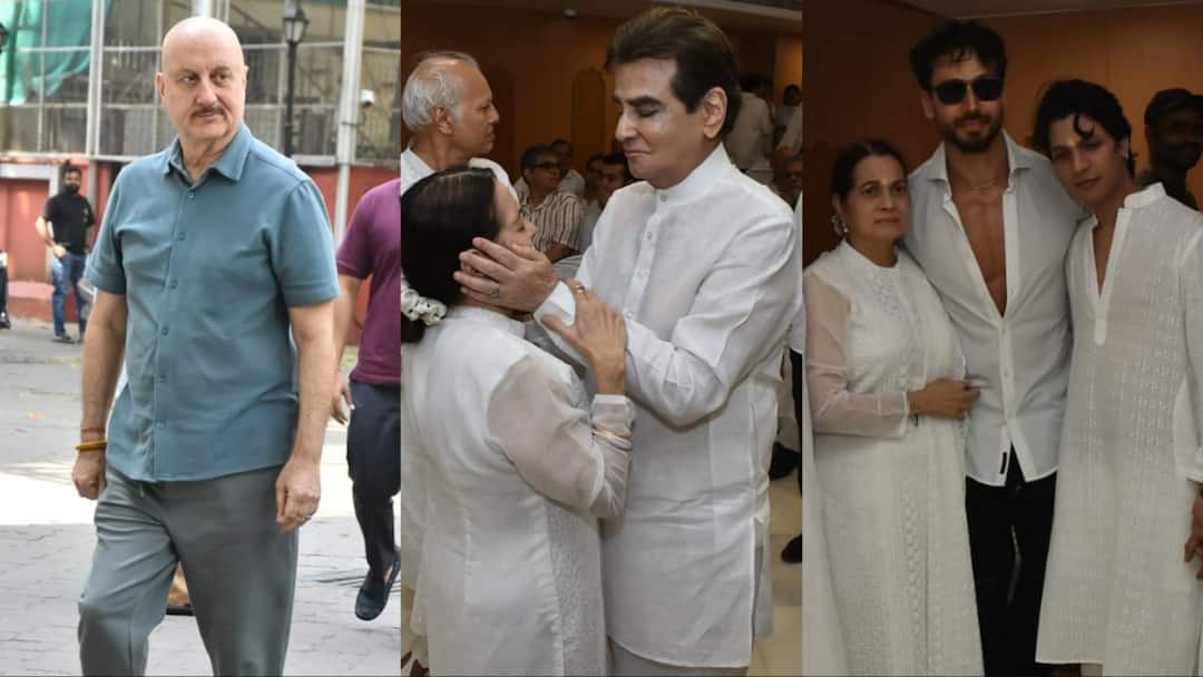 Sulakshana Pandit Prayer Meet: सुलक्षणा पंडित की प्रेयर मीट में भावुक हुए जितेंद्र, नम आंखों से बॉलीवुड सेलेब्स ने दी श्रद्धांजलि