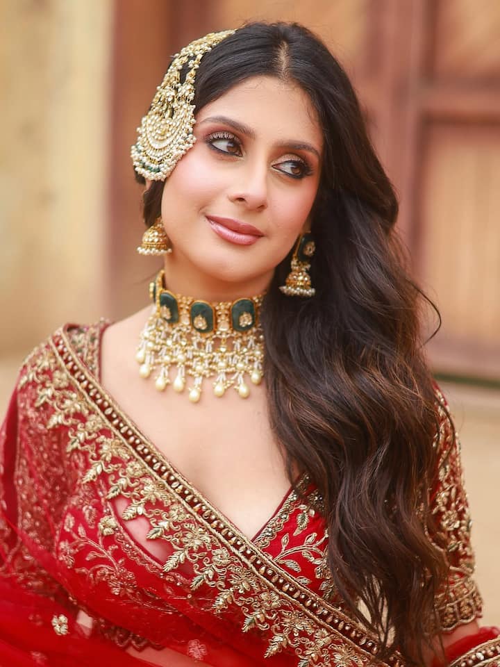 इसी वजह से मैंने पिछले एक डेढ़ साल से लाफ्टर शेफ नहीं किया था. क्योंकि मेरा मानना था कि अभिषेक के साथ नहीं करना है. लेकिन, एक एक्टर के तौर पर लगा कि मैं कब तक भागती रहूंगी और बचती रहू्ंगी. मैं ऐसी नहीं हूं और इसका कोई मतलब भी नहीं बनता.