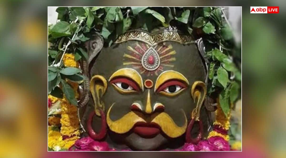 Kaal Bhairav Jayanti 2025 Bhog: काल भैरव जयंती पर भगवान को लगाएं इन प्रिय चीजों का भोग