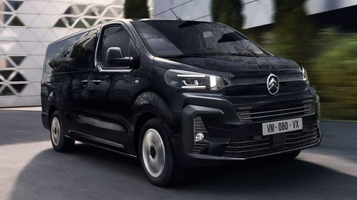 Upcoming MPV: சுத்தி பாக்க மொத்தமா போகணுமா..! மினி ஊரேனாலும் ஓகே, புதிய எம்பிவிக்கள் - இன்ஜின், EV மாடல்