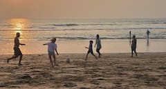 Jonty Rhodes Shows Stark Contrast Between Delhi And Goa Air In Viral Post