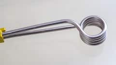 इमर्सन रॉड से गर्म कर रहे हैं नहाने का पानी तो इन बातों का रखें ध्यान, नहीं तो जा सकती है जान