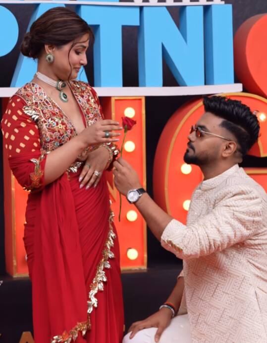 इस कपल की वेडिंग न्यूज ने फैन्स को सरप्राइज कर दिया था. वहीं अब शादी के 5 महीने बाद हिना और रॉकी एक बार फिर शादी के जोड़े में दिखें.