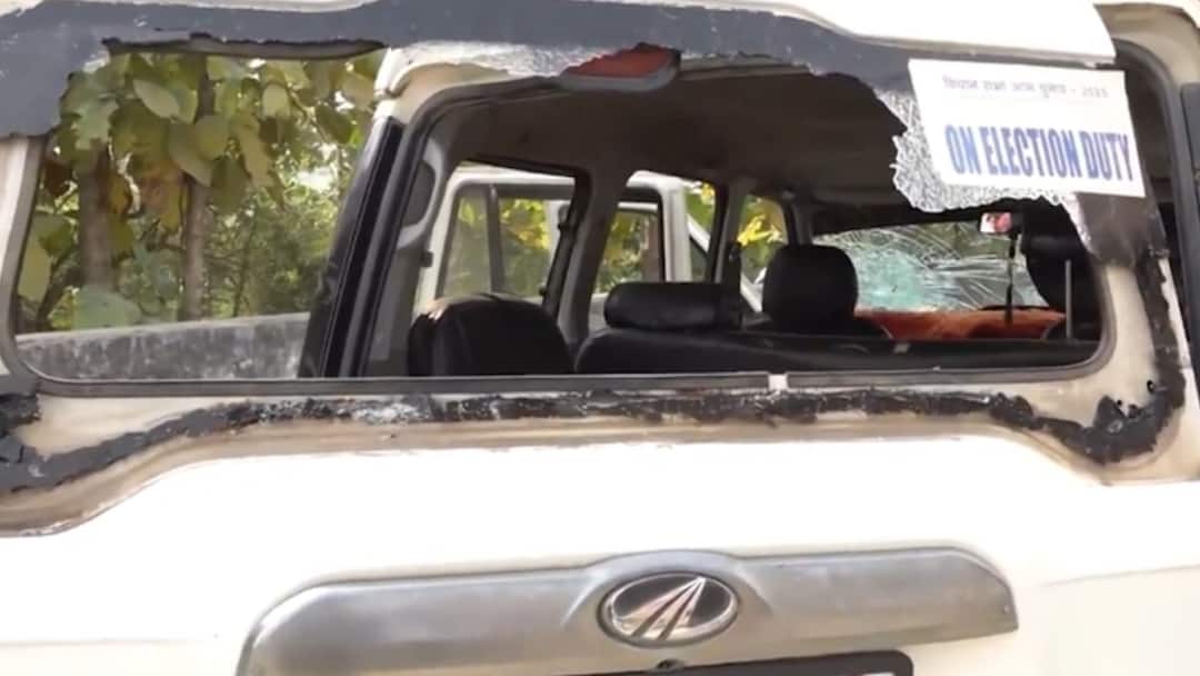Clash Between Jan Suraaj, BJP Supporters Bihar Warisaliganj ; Car Vandalised video Clash Between Jan Suraaj, BJP Supporters In Bihar's Warisaliganj As Final Phase Of Voting Underway