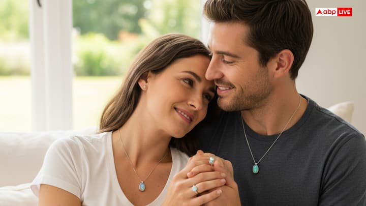 This gemstone strengthens emotional bonds in relationships and helps in creating a deeper connection with the partner. Opal can help in attracting true love and improving the relationship with your spouse.