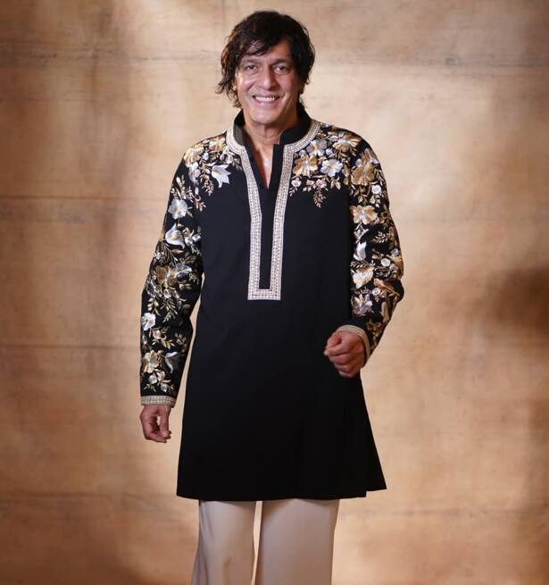 Actress Malaika wrote, 'Chunky Pandey, I still have your poster, don't worry.'