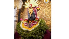 Pandharpur: कानाला पट्टी...अंगावर शाल..कडाक्याच्या थंडीने विठुरायालाही भरली हुडहुडी! सुंदर फोटो पाहाच..