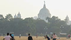 শীতের আমেজ কলকাতা জুড়ে, এই মরসুমে প্রথম ১৭ ডিগ্রিতে নামল তাপমাত্রা!