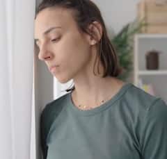 Health Care :  सतत थकवा जाणवतोय? कारण असू शकतं व्हिटॅमिन B12 ची कमतरता!