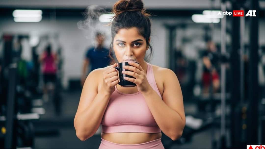 क्या गर्म पानी पीने से पिघल जाती है पेट की चर्बी? जानें यह फैक्ट या फेक