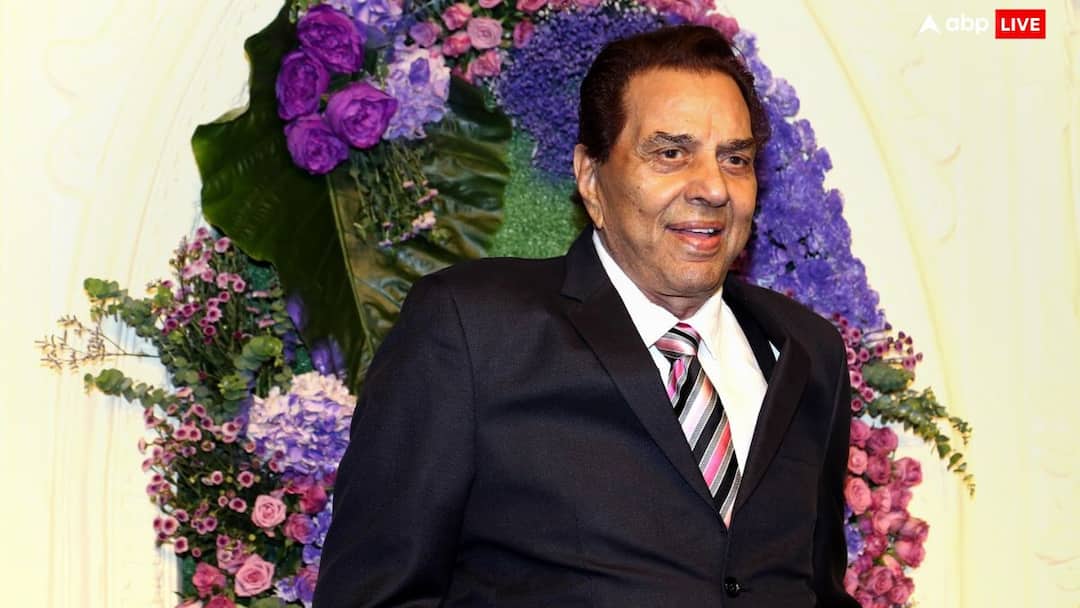 Dharmendra Health Update: कैसी है धर्मेंद्र की तबीयत? फैंस और सेलेब्स कर रहे हैं जल्दी ठीक होने की दुआ