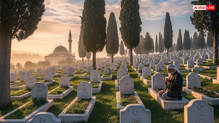 Graveyard: इस्लाम धर्म में कब्रिस्तान मृत लोगों को दफनाने की जगह है. जिससे कुछ लोगों को कब्रिस्तान से गुजरते समय डर लगता है, अगर आपके साथ ऐसा होता है तो पढ़िए ये आयत अल्लाह स्वंय आपकी रक्षा करेंगे.