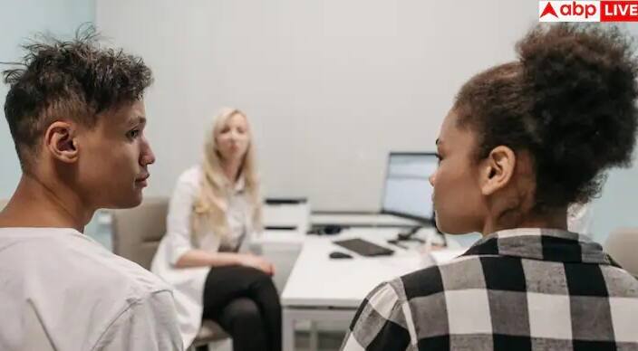 આજકાલ લોકો લગ્ન પહેલાં જોખમ લેવાનું ટાળે છે, તેથી તેઓ કુંડળી પહેલાં તેમના જીવનસાથીના સ્વાસ્થ્યની તપાસ કરી રહ્યા છે. ચાલો તમને જણાવીએ કે કેવી રીતે.