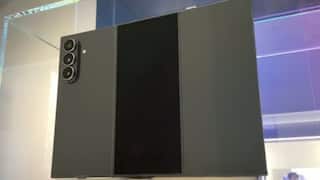 जल्द खत्म होगा Galaxy Z TriFold का इंतजार, अगले महीने लॉन्च हो सकता है सैमसंग का पहला ट्राईफोल्ड फोन